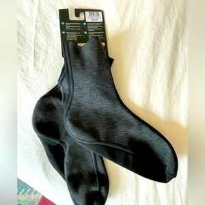 NRS Hydroskin Wetsocks - size medium